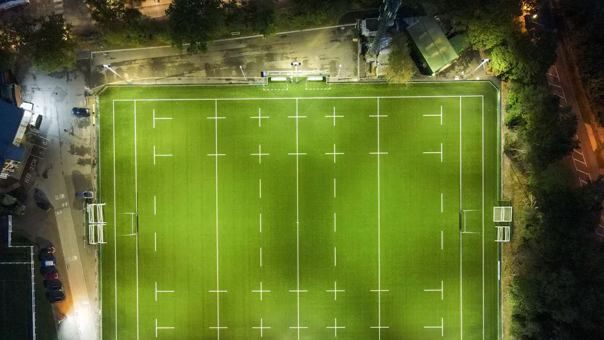 Каково назначение прожектора?